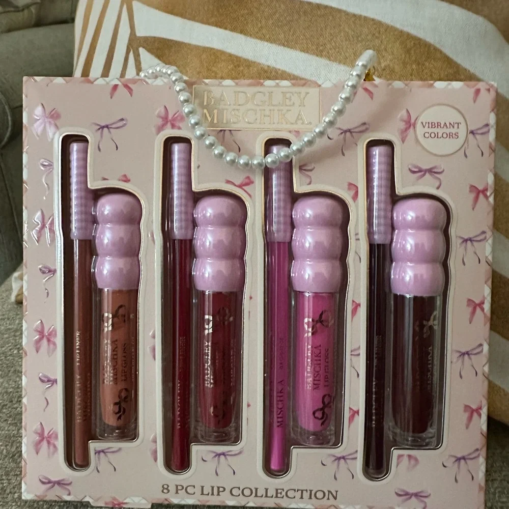 Badgley Mischka Lipstick Set - Pink, Brown, Red